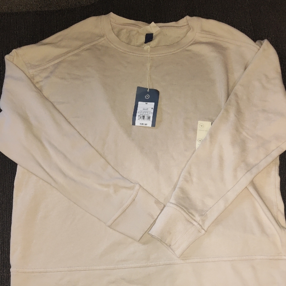 Universal Thread Cream Crew Neck Sweater
